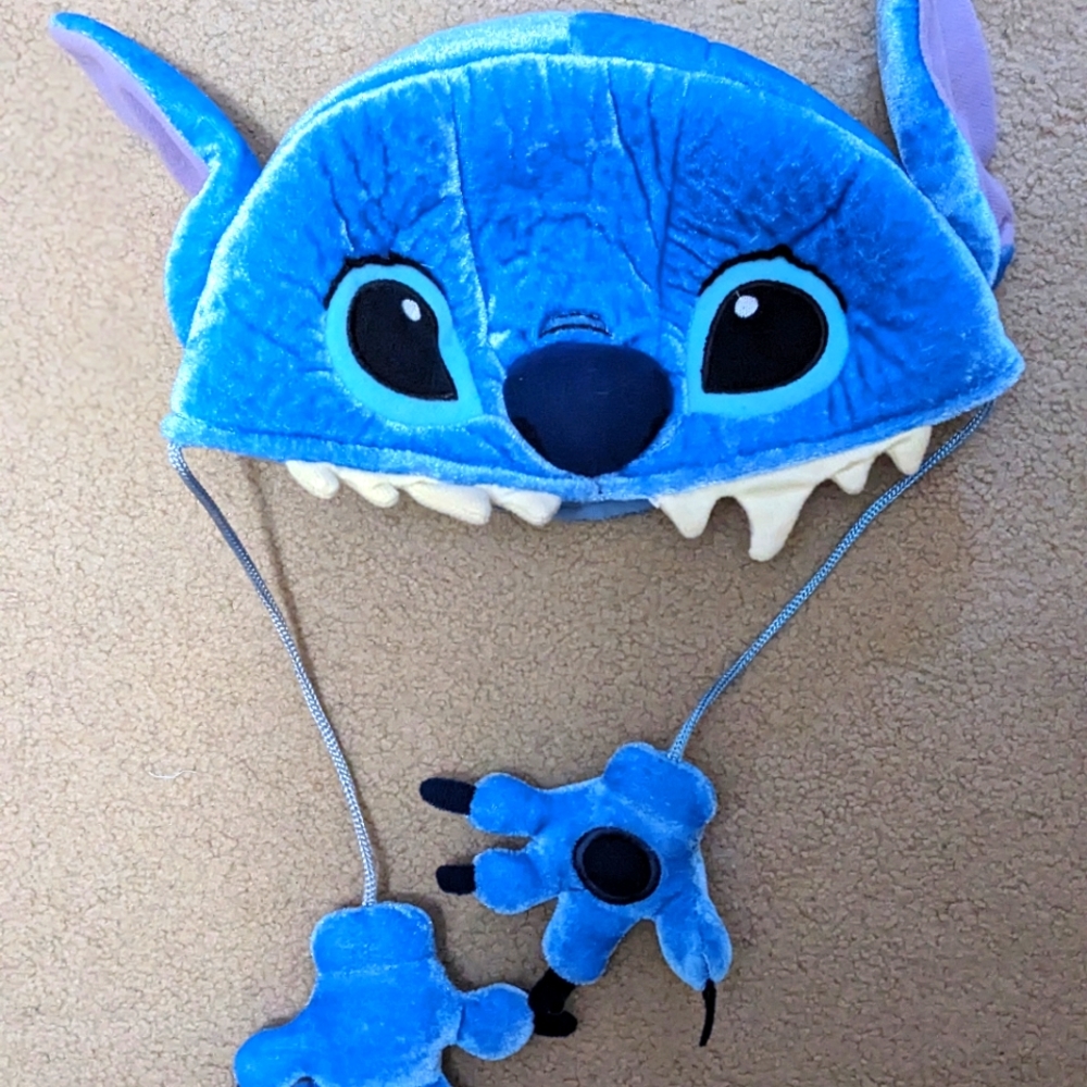 Toddler Stitch hat.
